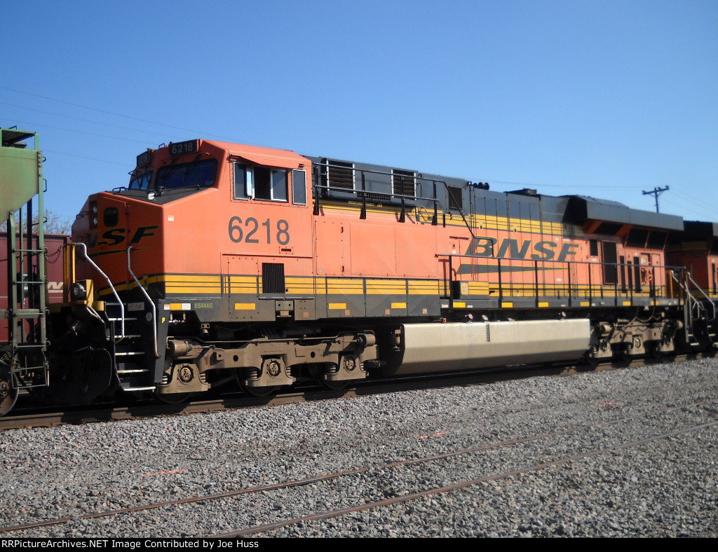 BNSF 6218